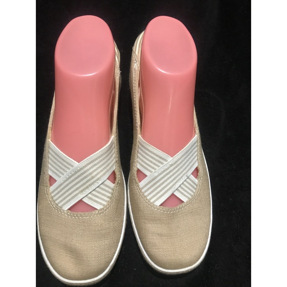 GRASSHOPPERS COMFORTABLE  TAN & WHITE SNEAKERS SHOES Size 7M NICE